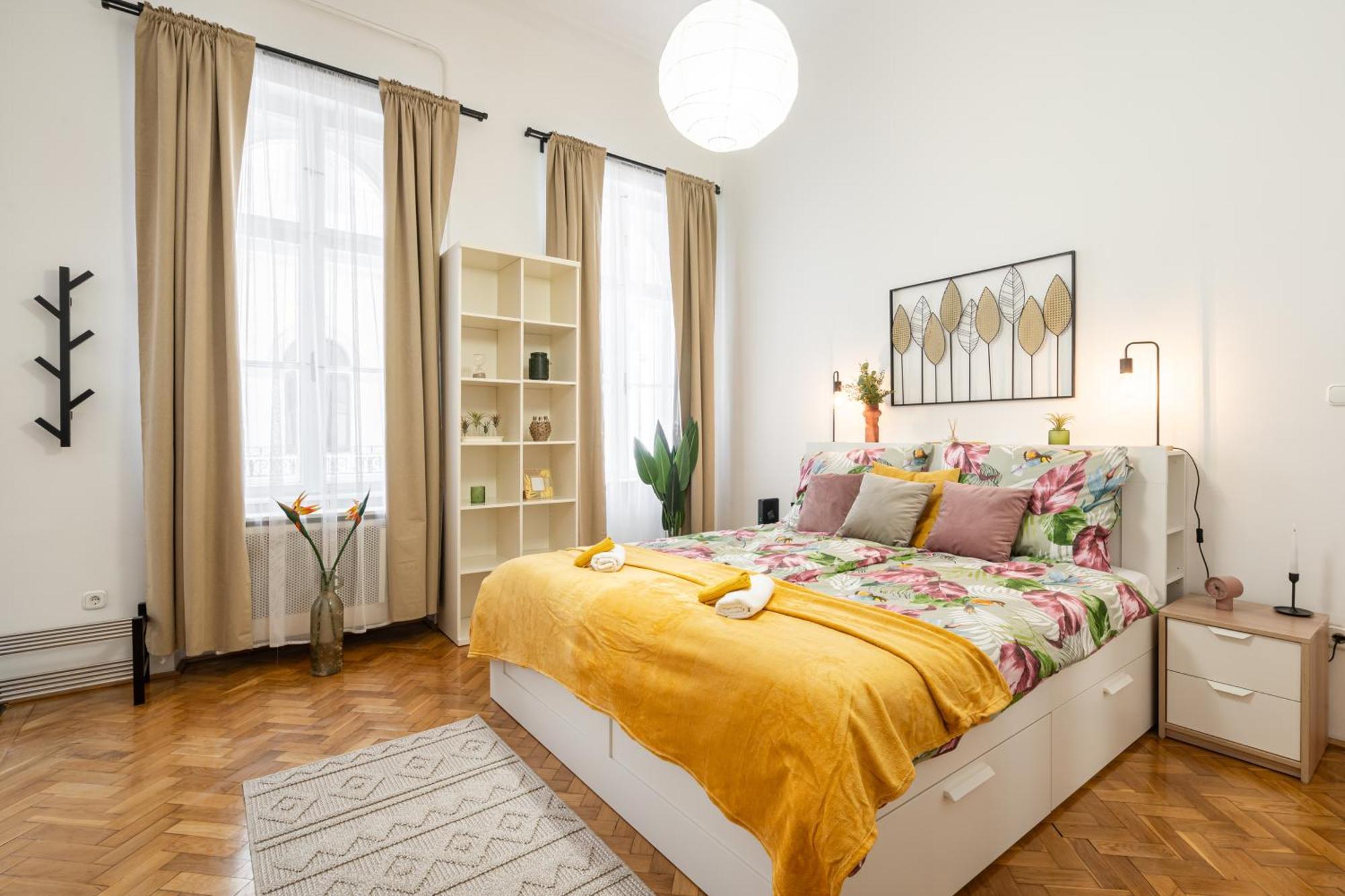 Cosmopolitan Studio - Chic Getaway In A Fancy Neighbourhood Boedapest Buitenkant foto